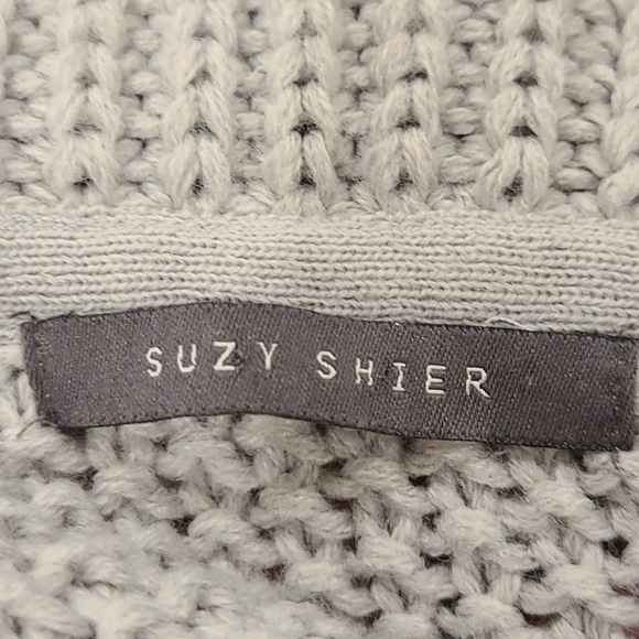 Suzy Shier Grey cable knit collared sweater - Picture 5 of 6